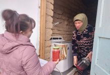 Музработ туман санэпид бўлими мутахассислари томонидан аҳоли ўртасида ботулизм ва овқатдан заҳарланиш бўйича олиб борилган тарғибот тадбирлари.